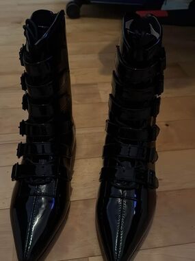Hot Topic Black Patent Pointed-Toe Buckle Ankle Boots